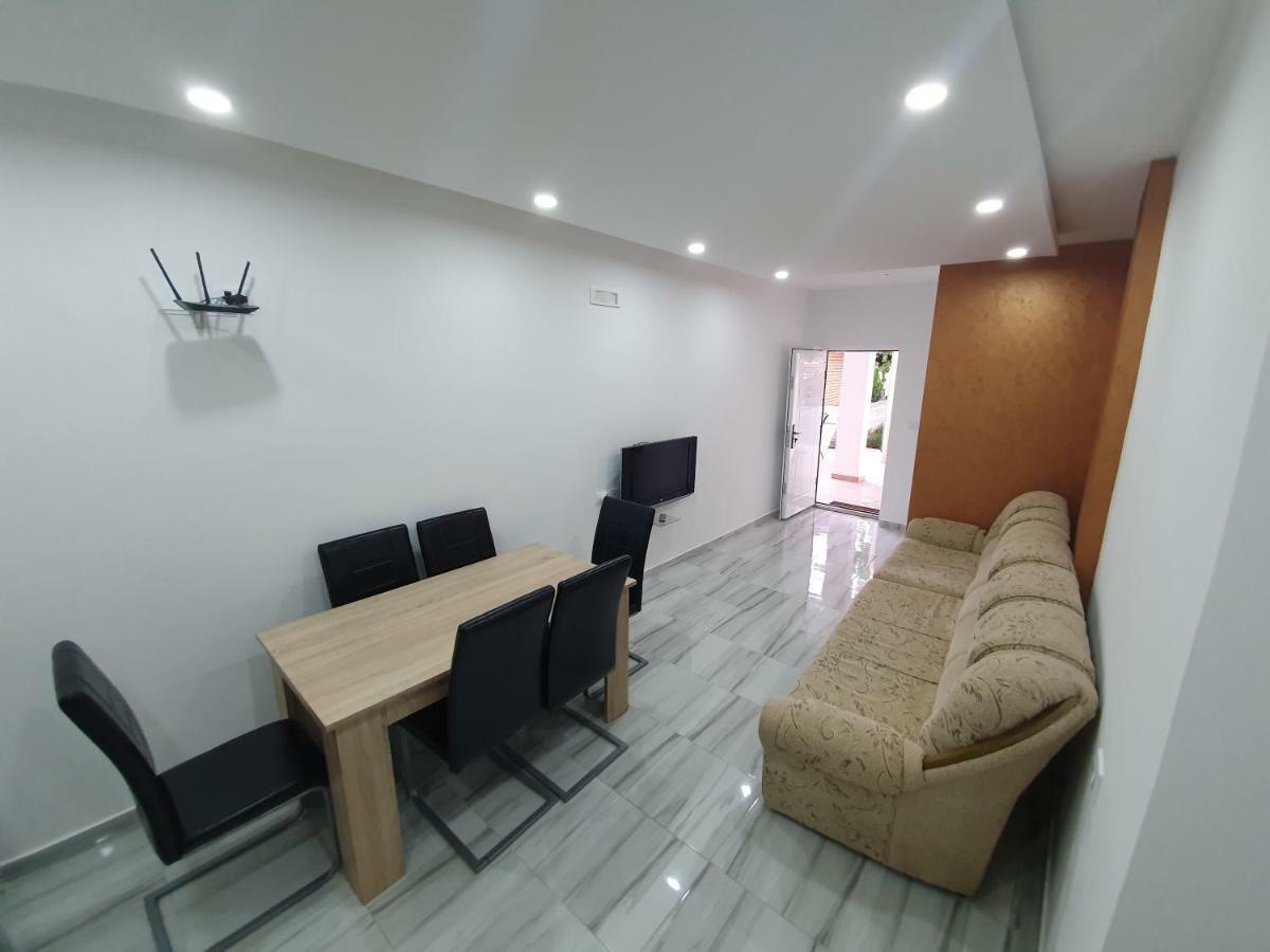 Apartments Melbourne Ulcinj Zewnętrze zdjęcie