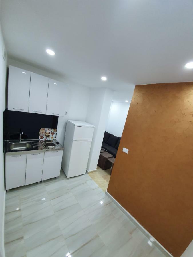 Apartments Melbourne Ulcinj Zewnętrze zdjęcie
